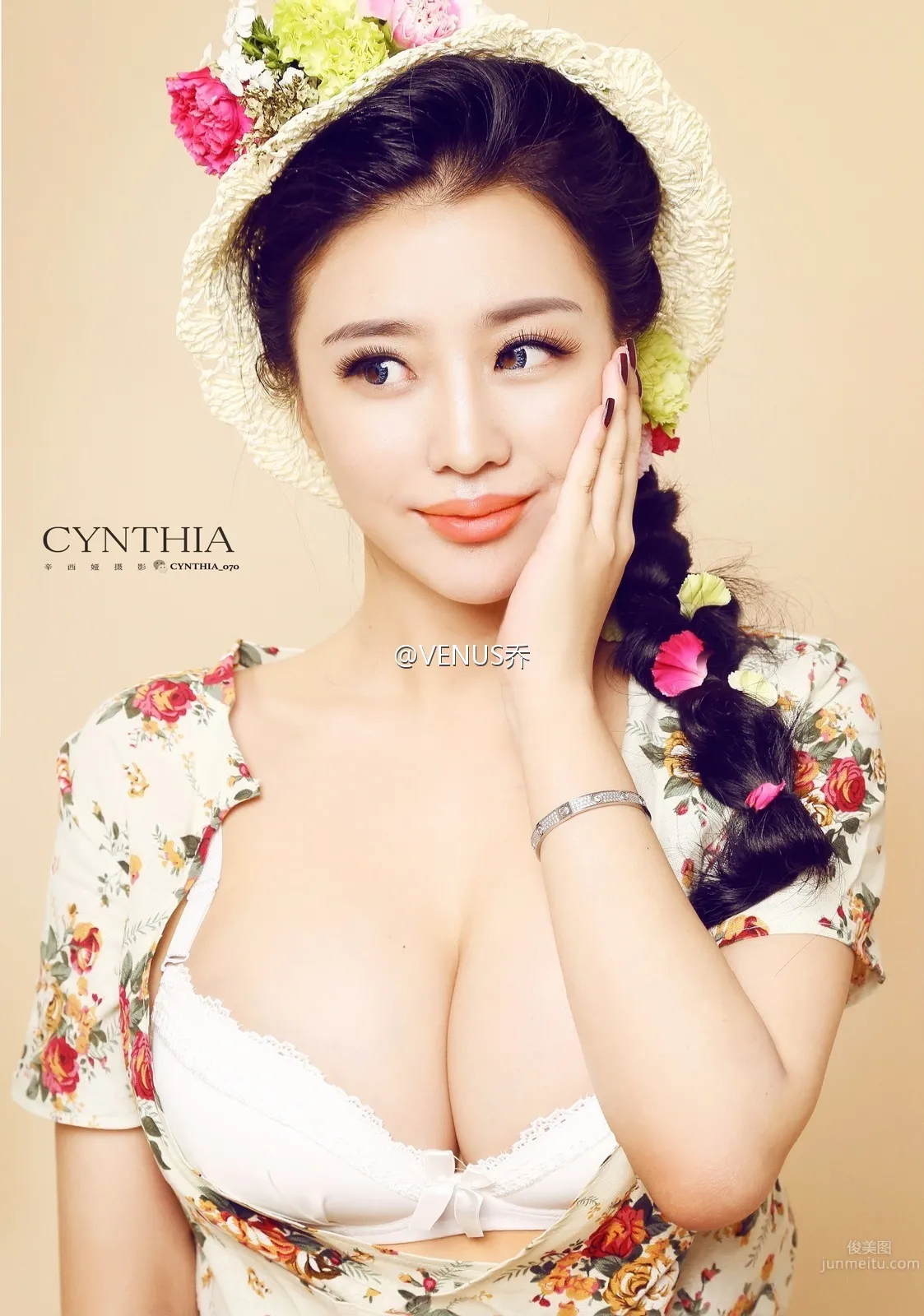 Qiao Anxi: VENUS photo 8