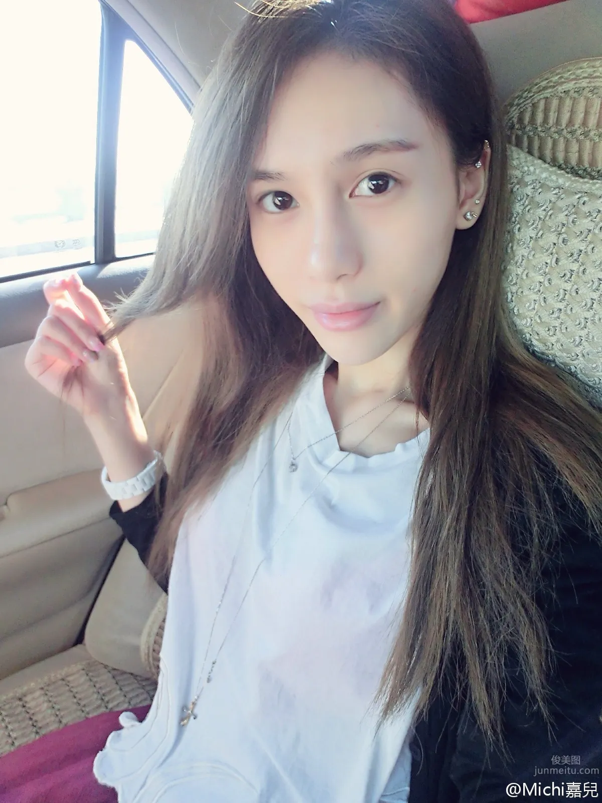 Michi_Ho(何嘉兒)- 微博私房照 22