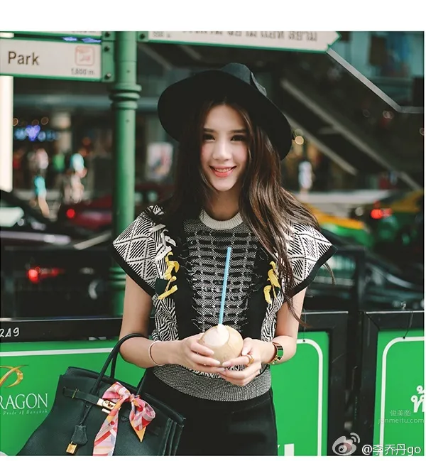 Li Qiaodan - Elegant and Refined Private Shoot photo 11