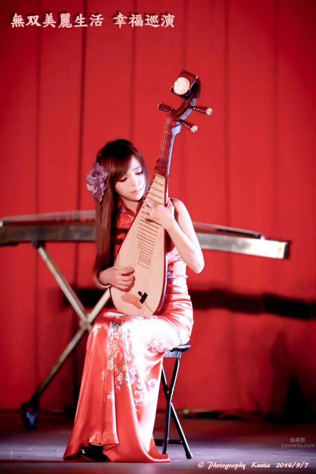 丘涵Joanne- 气质琵琶音乐美少女_6