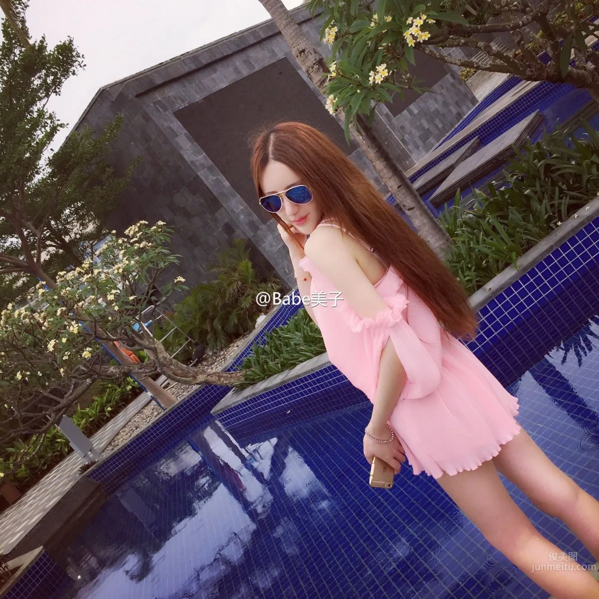 Babe Meizi - Weibo Gorgeous Private Shoot Photos photo 7