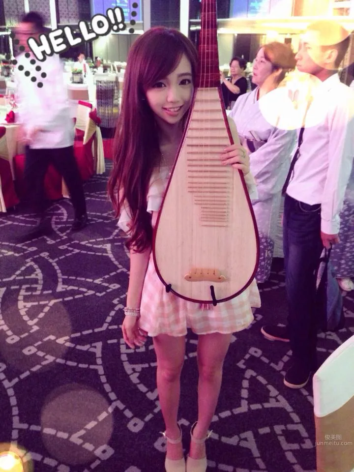 丘涵Joanne- 气质琵琶音乐美少女_2