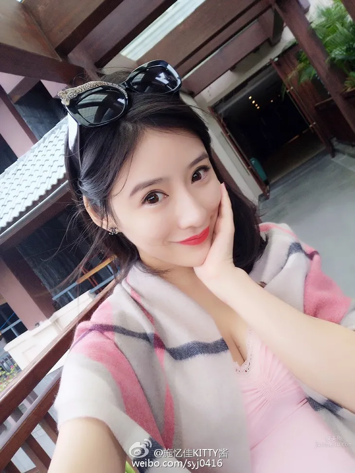 Shi Yijia: Ashley photo 17