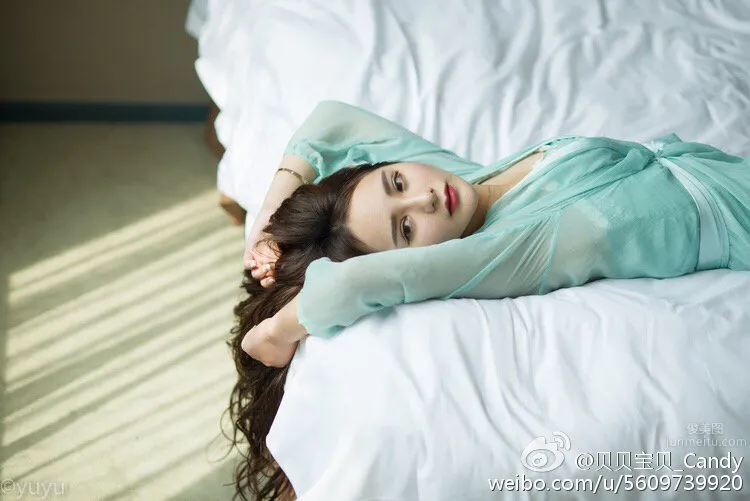 Yibei Eva - Elegant and Beautiful Photos photo 30