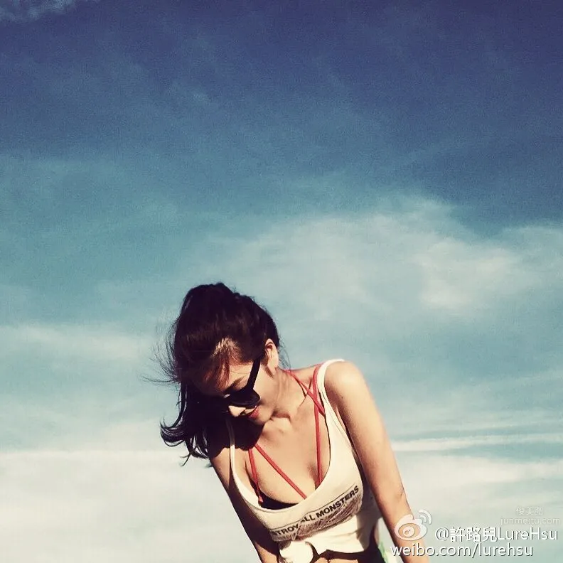 Xu Luer - Stunning Mixed-Blood Beauty photo 17
