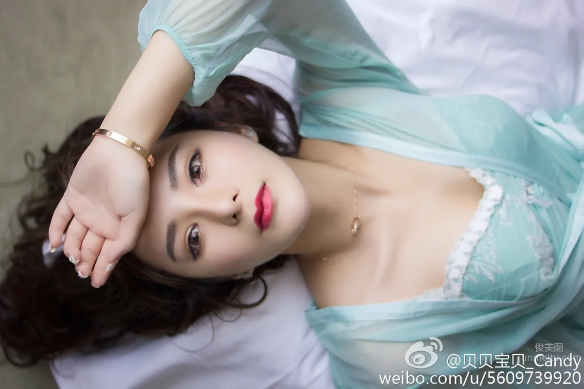 Yibei Eva - Elegant and Beautiful Photos photo 35