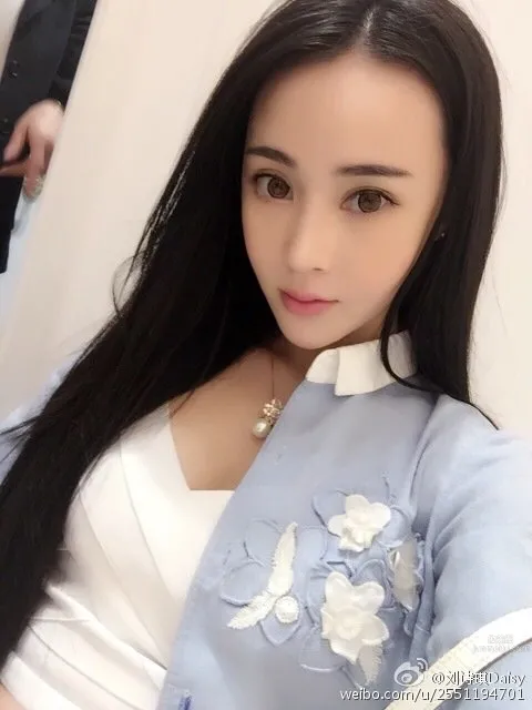 Liu Shiqi: Daisy photo 19