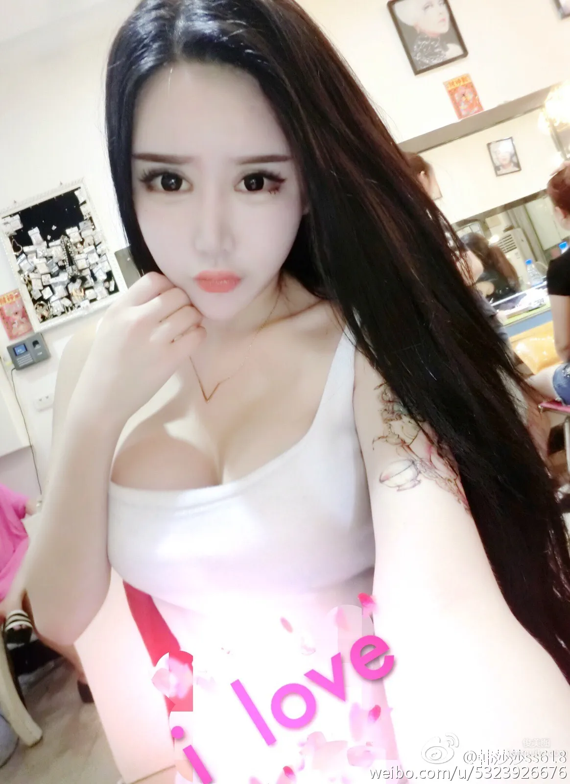 Han Shasha- Weibo Bold Sexy Private Shoot photo 16