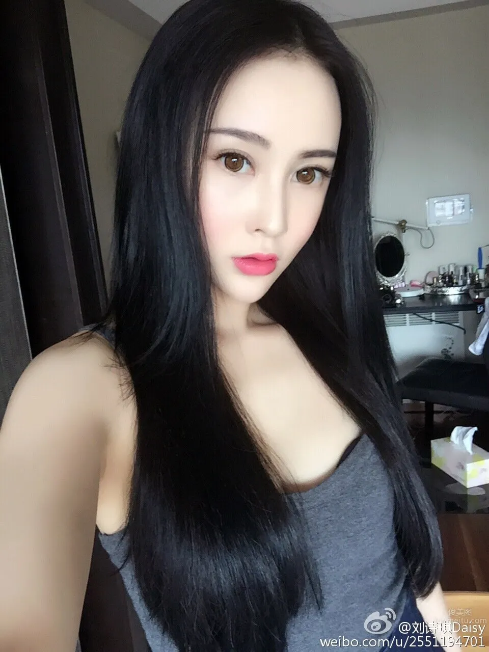 Liu Shiqi: Daisy photo 11