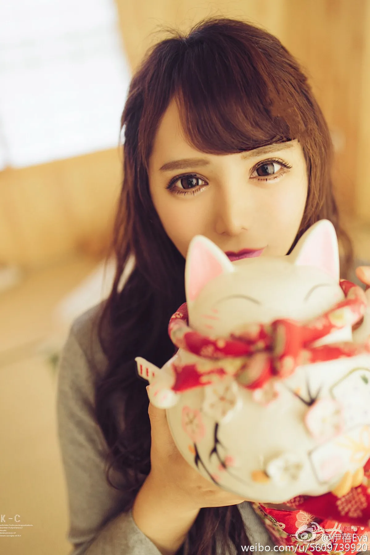 Yibei Eva - Elegant and Beautiful Photos photo 17