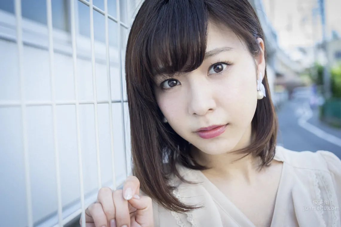 河村美咲- 透き通るような色白美女 8