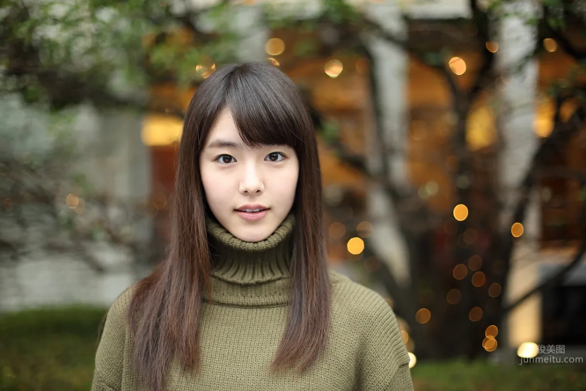 Erika Karata - Fresh and Eye-Catching Street Snap photo 6
