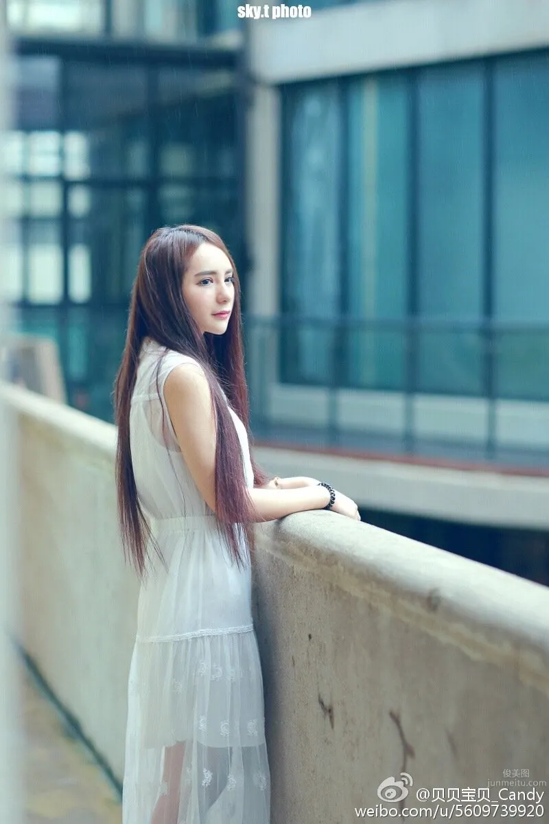 Yibei Eva - Elegant and Beautiful Photos photo 46