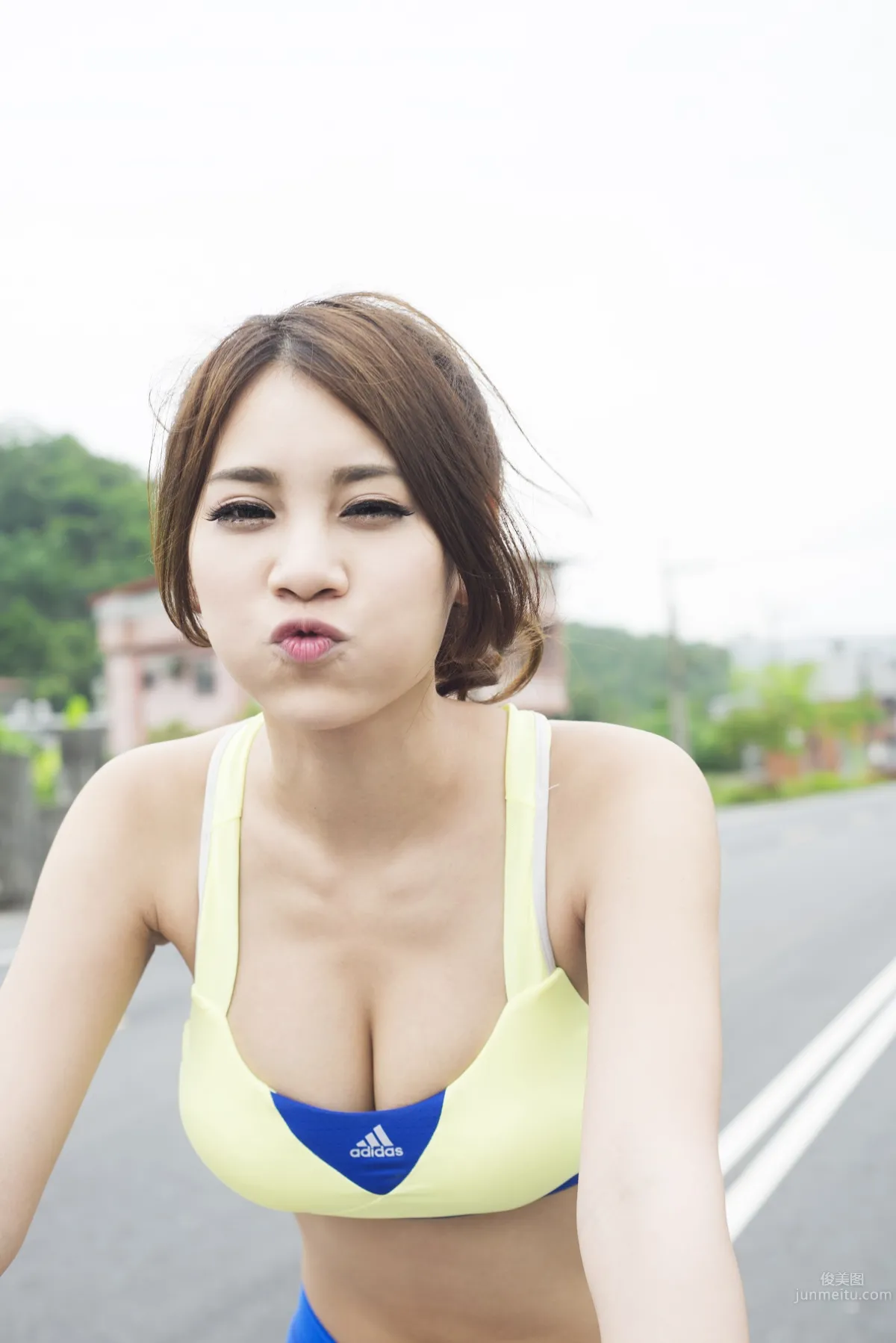 李盈仪- 写真书「Be Your Girl Friend做你的女朋友～」_14
