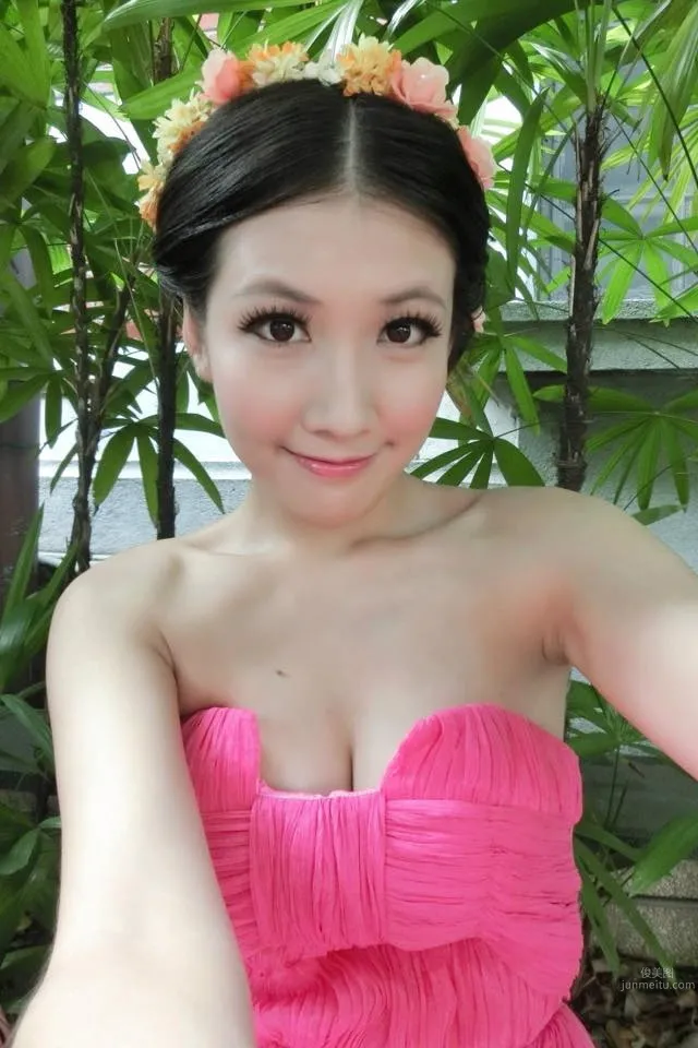 楊子瑩- 甜美E罩杯嬴政妹 32