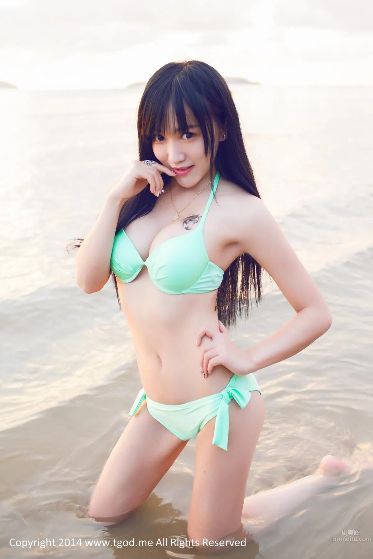 杨上萱- [TGOD推女神] 军舰上的海军女警花 沙巴系列写真 ~_7