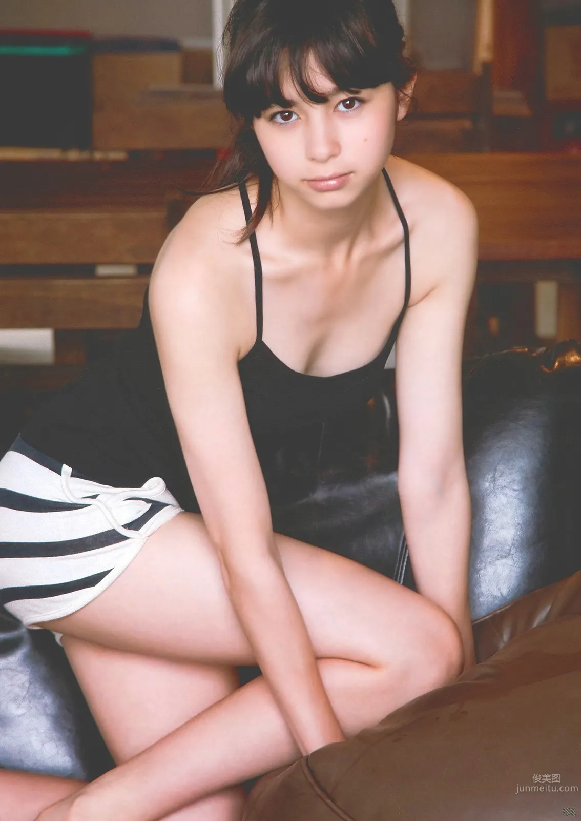 Ayami Nakajo - A Cute and Cool Mixed-Race Beautiful Girl photo 17