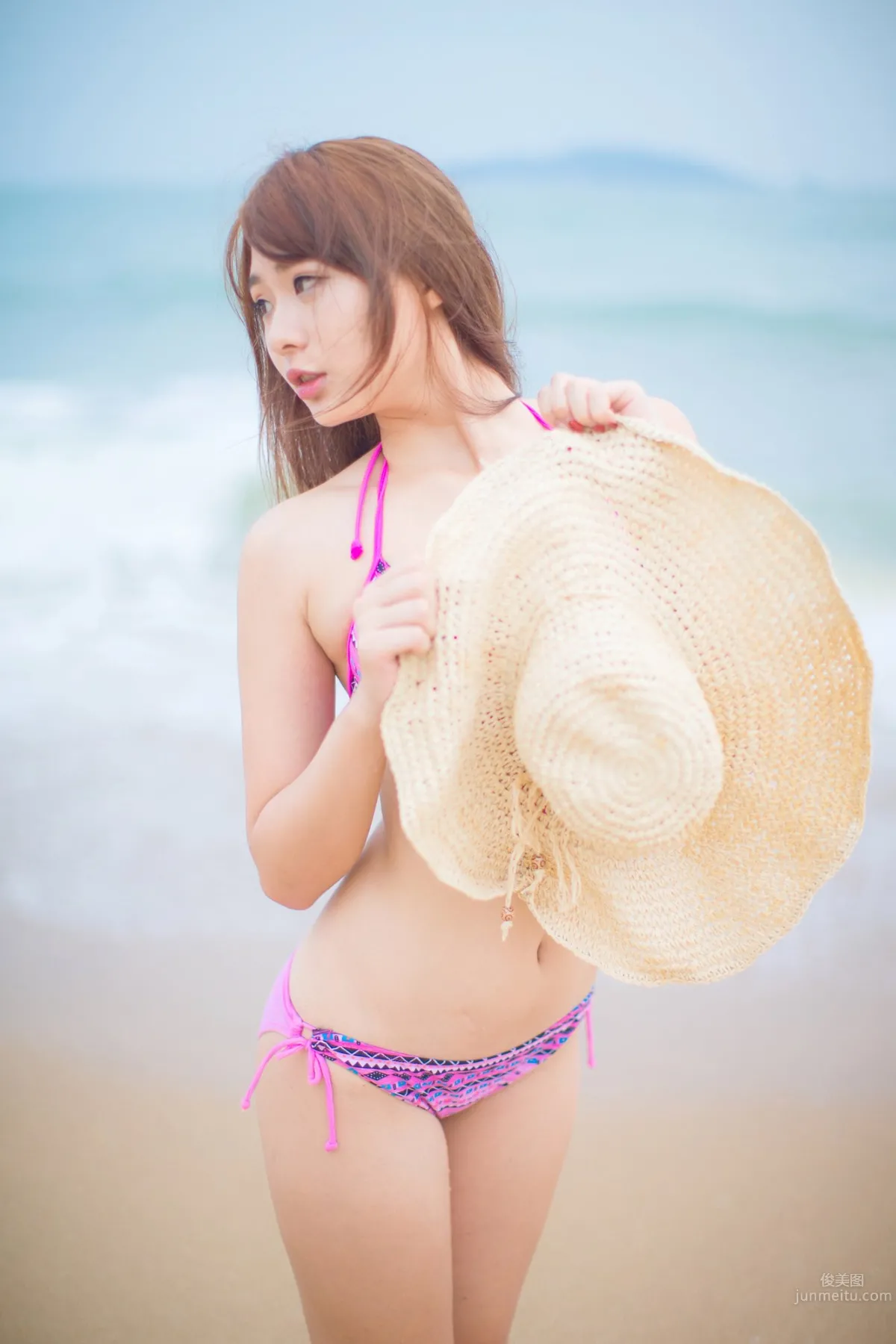 哈妮HaaNi- 比基尼诱惑与极品Cosplay_5