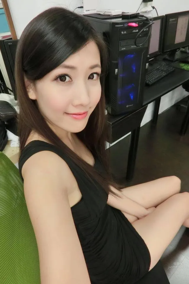 楊子瑩- 甜美E罩杯嬴政妹 11