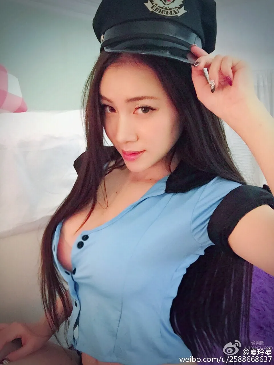 Xia Lingman: Photo Set 2025 photo 24