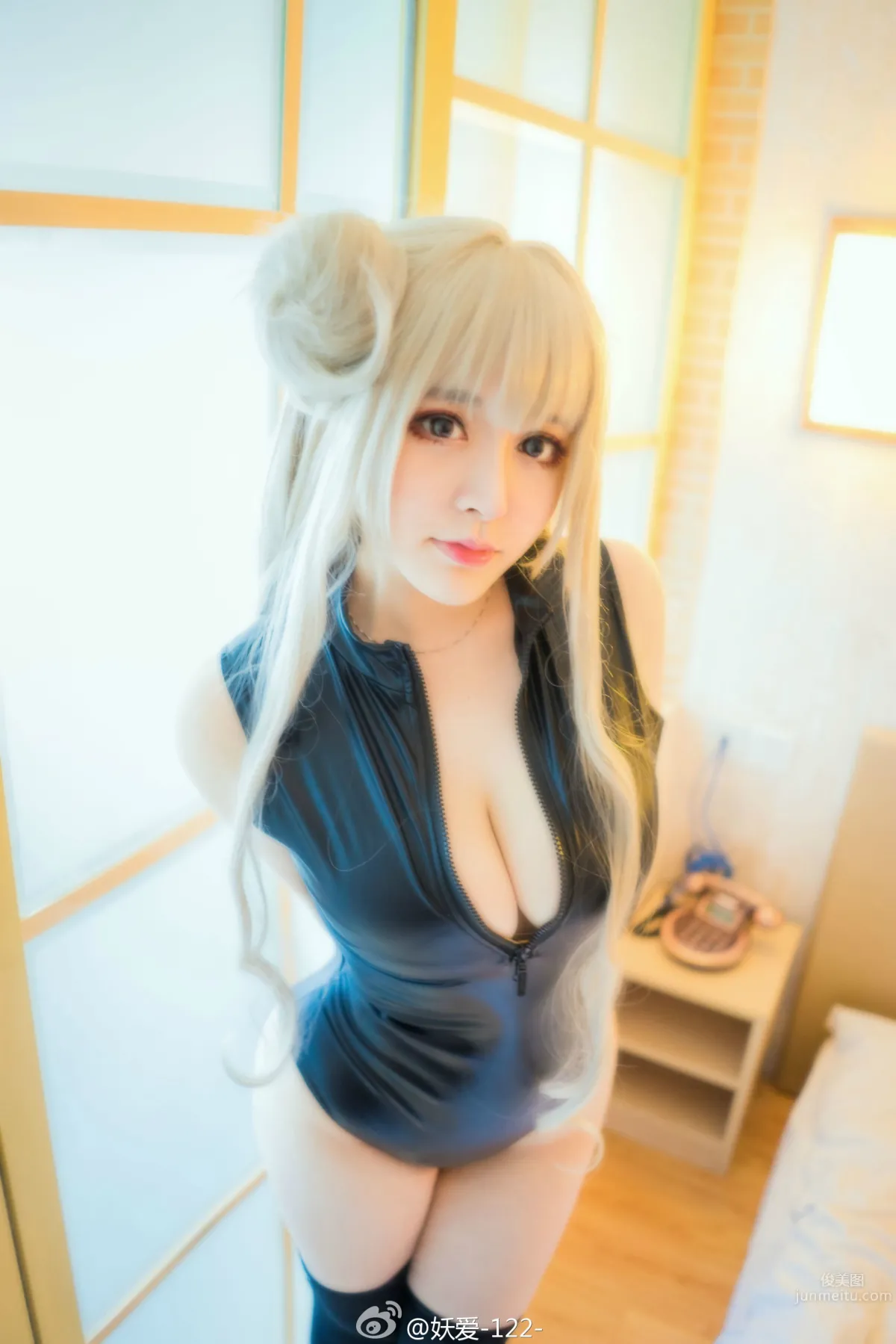 Yao Aiai, Open-Chest Top, Beauty with Mole and Big Breasts photo 6