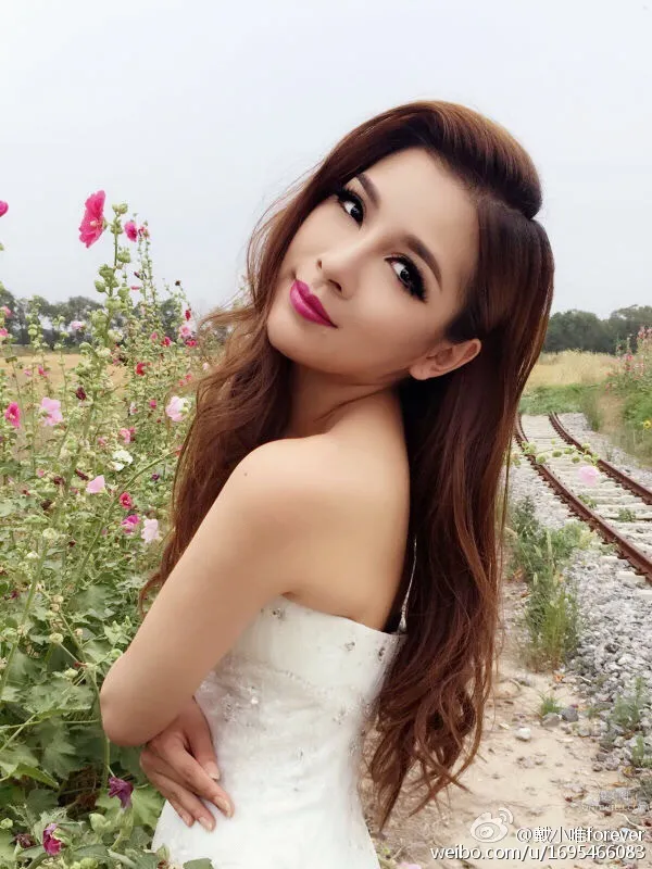 Dai Nuwang (Dai Wei), Weibo Private Shoot Photos photo 19