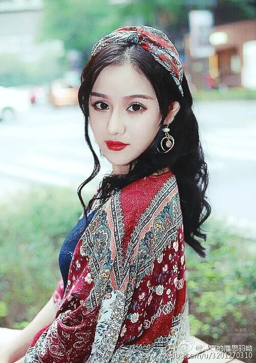 Pan Siyu, Famous School Beauty Private Shoot photo 27