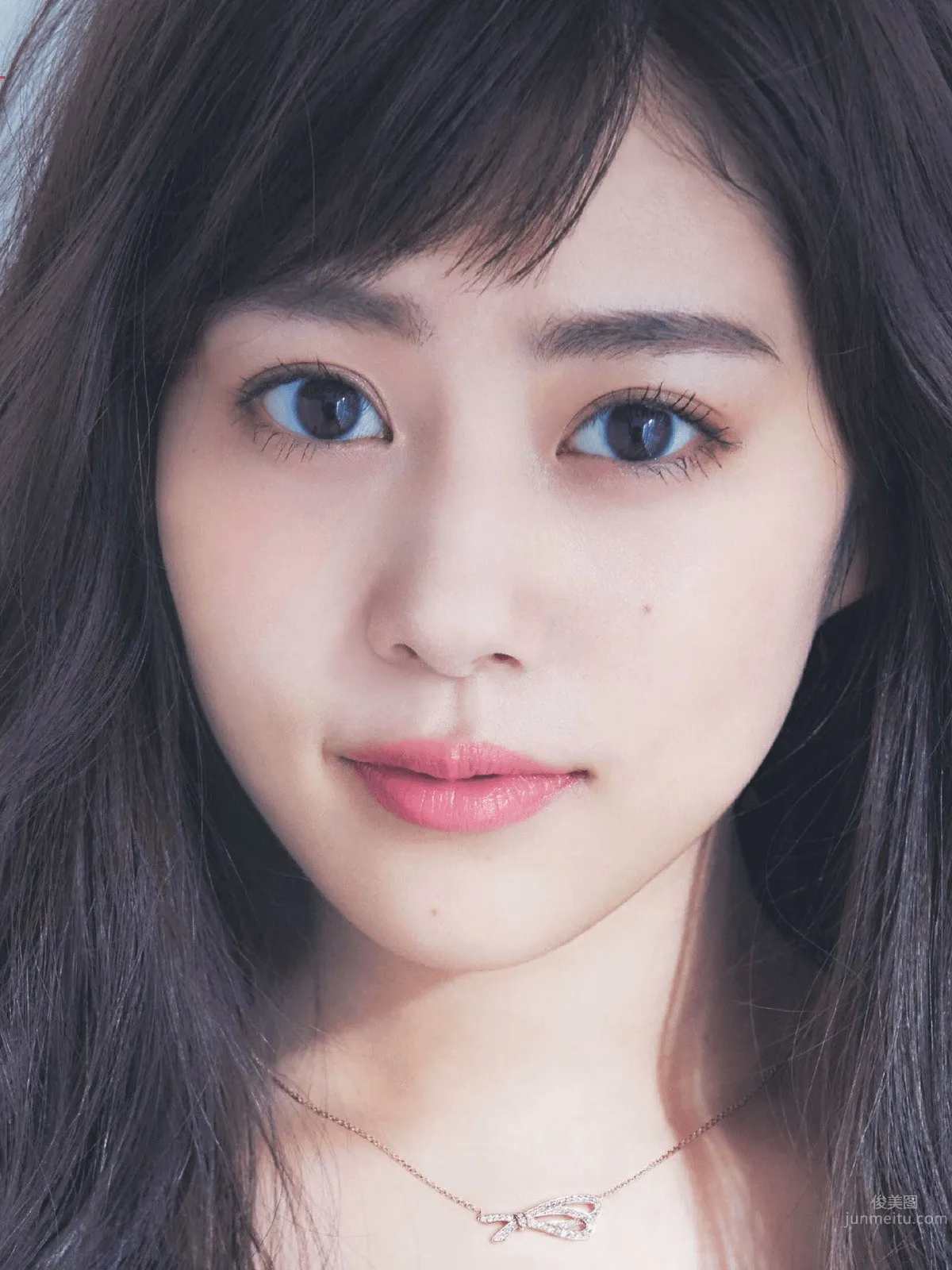 Mitsuki Takahata - The Talented Actress Who Hones Her Acting on Stage photo 3