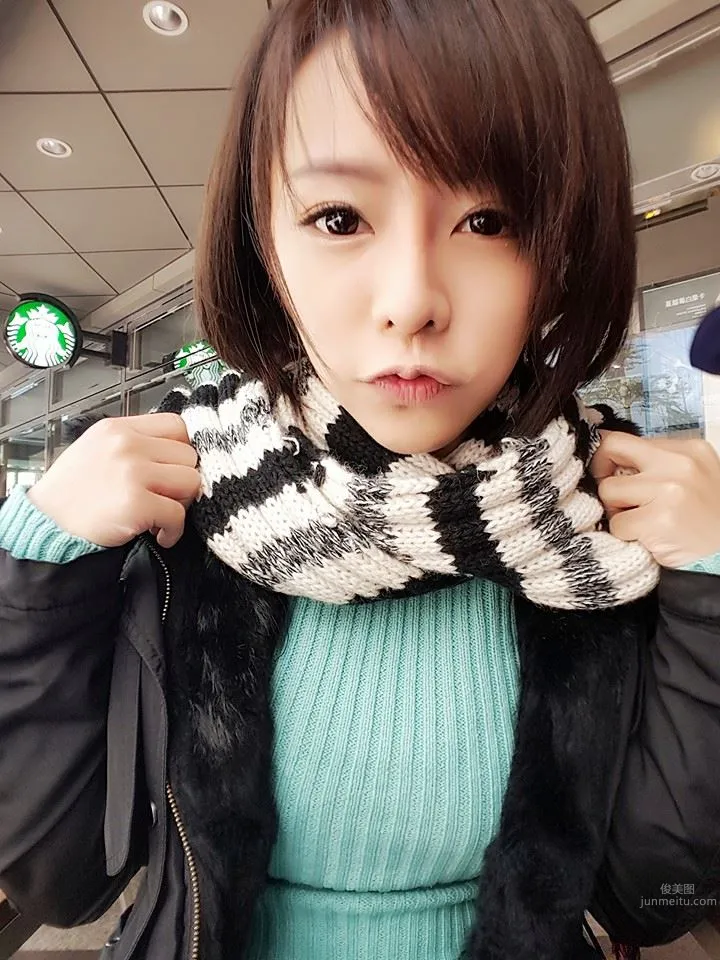 Wu Yixuan (Wu Yahui) - The Douyu Taiwan Server Female Streamer with a Great Figure photo 21