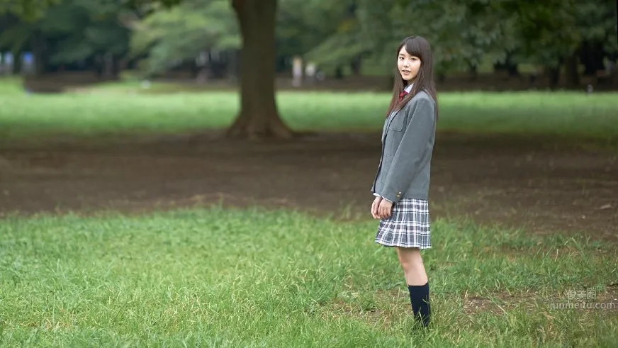 Erika Karata - A Current High School Girl Full of Natural Charm photo 11