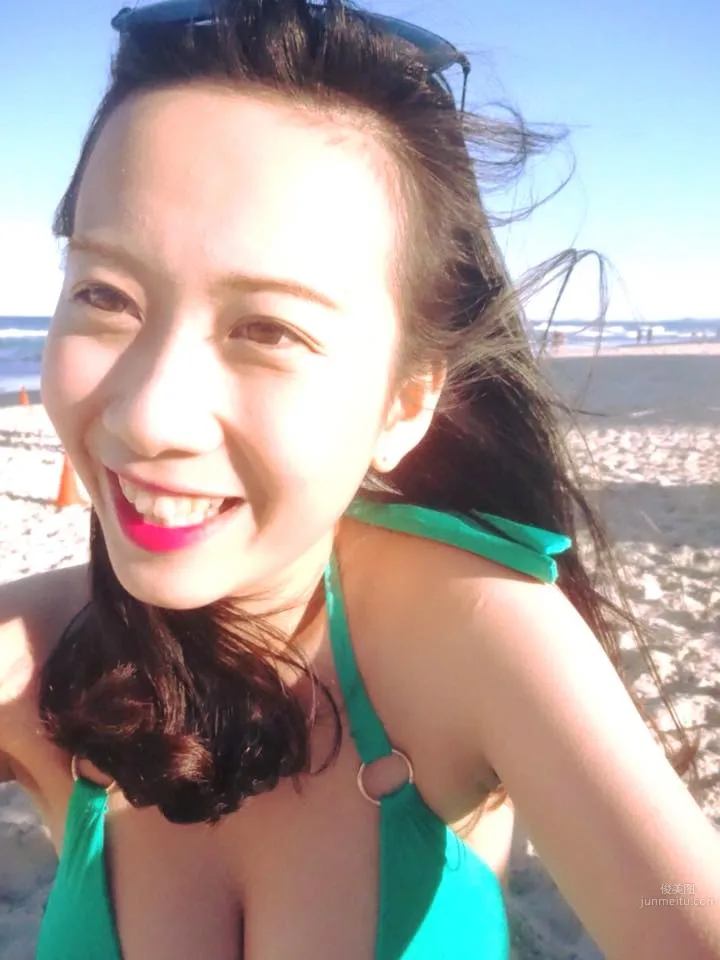 Zhang Wenting - The Busty Girl Who Went Viral on Beauty Boards Is So Fierce photo 5