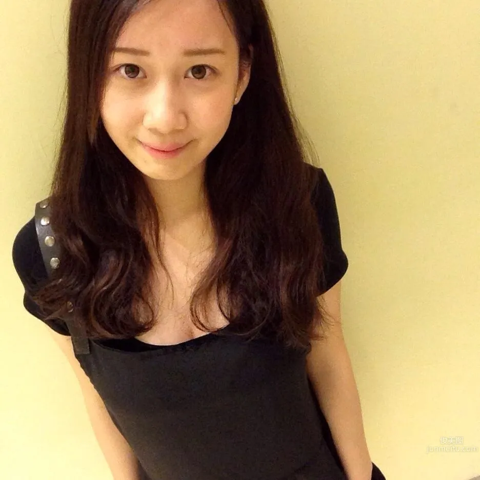 Zhang Wenting - The Busty Girl Who Went Viral on Beauty Boards Is So Fierce photo 9