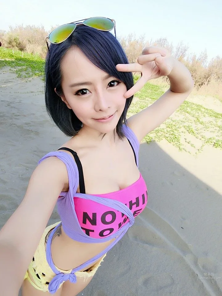 Wu Yixuan (Wu Yahui) - The Douyu Taiwan Server Female Streamer with a Great Figure photo 13