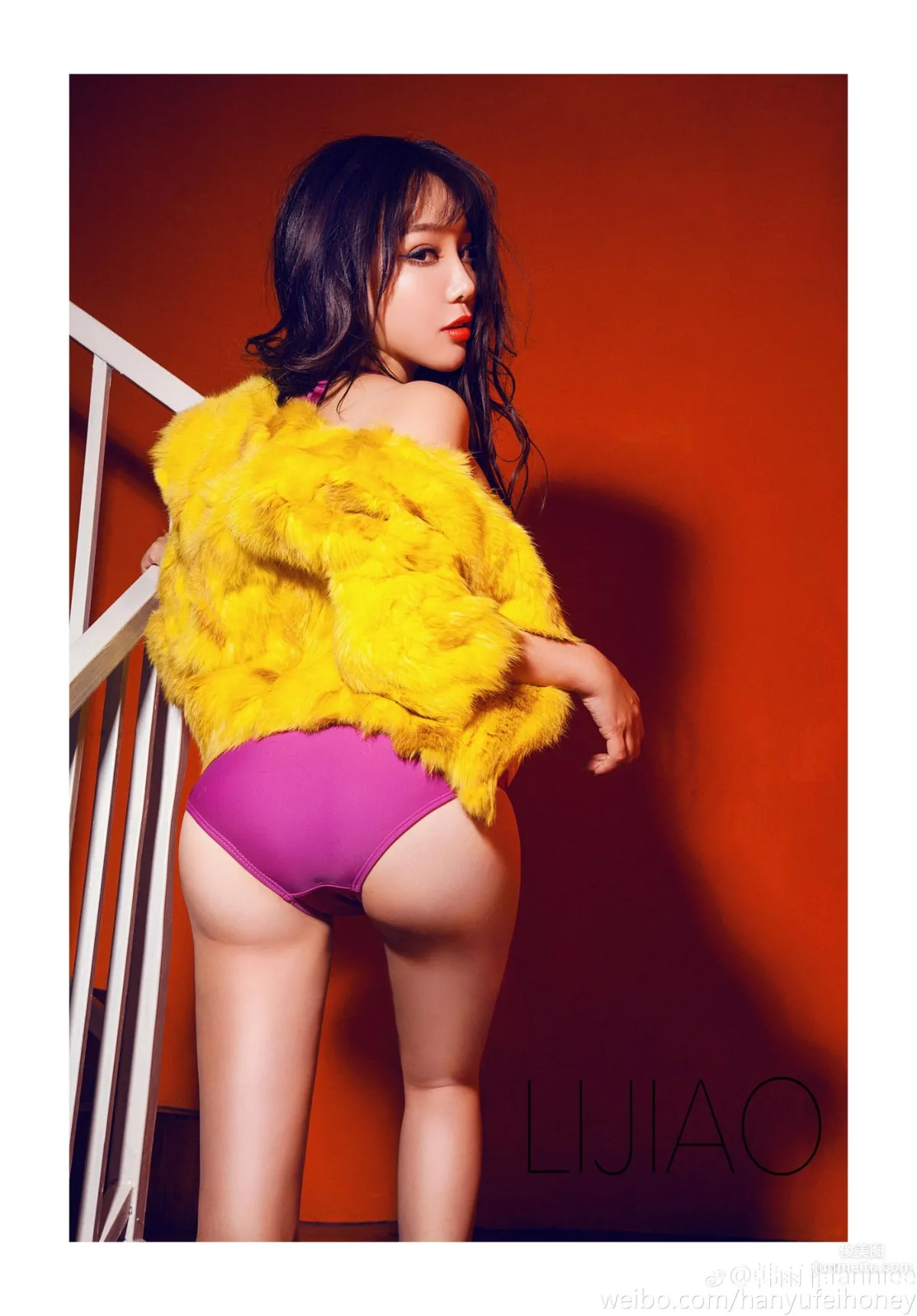Han Yufei - Top Grade Home Black Stockings and Seductive Curves photo 16