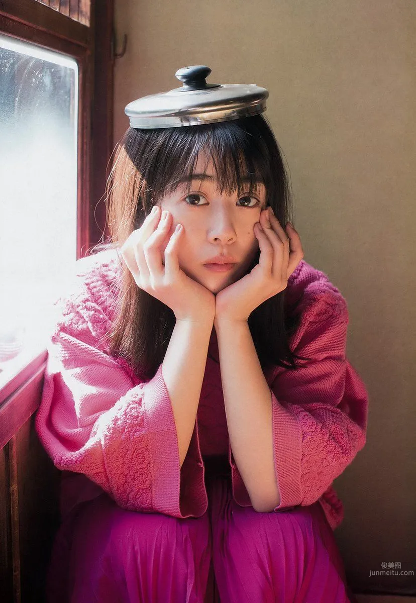 Mitsuki Takahata - The Talented Actress Who Hones Her Acting on Stage photo 21