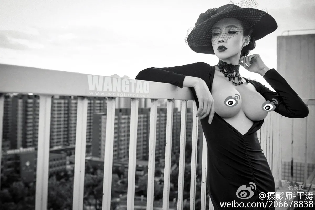 Guoer Victoria - Cold Queen's Super Huge Temptation photo 10