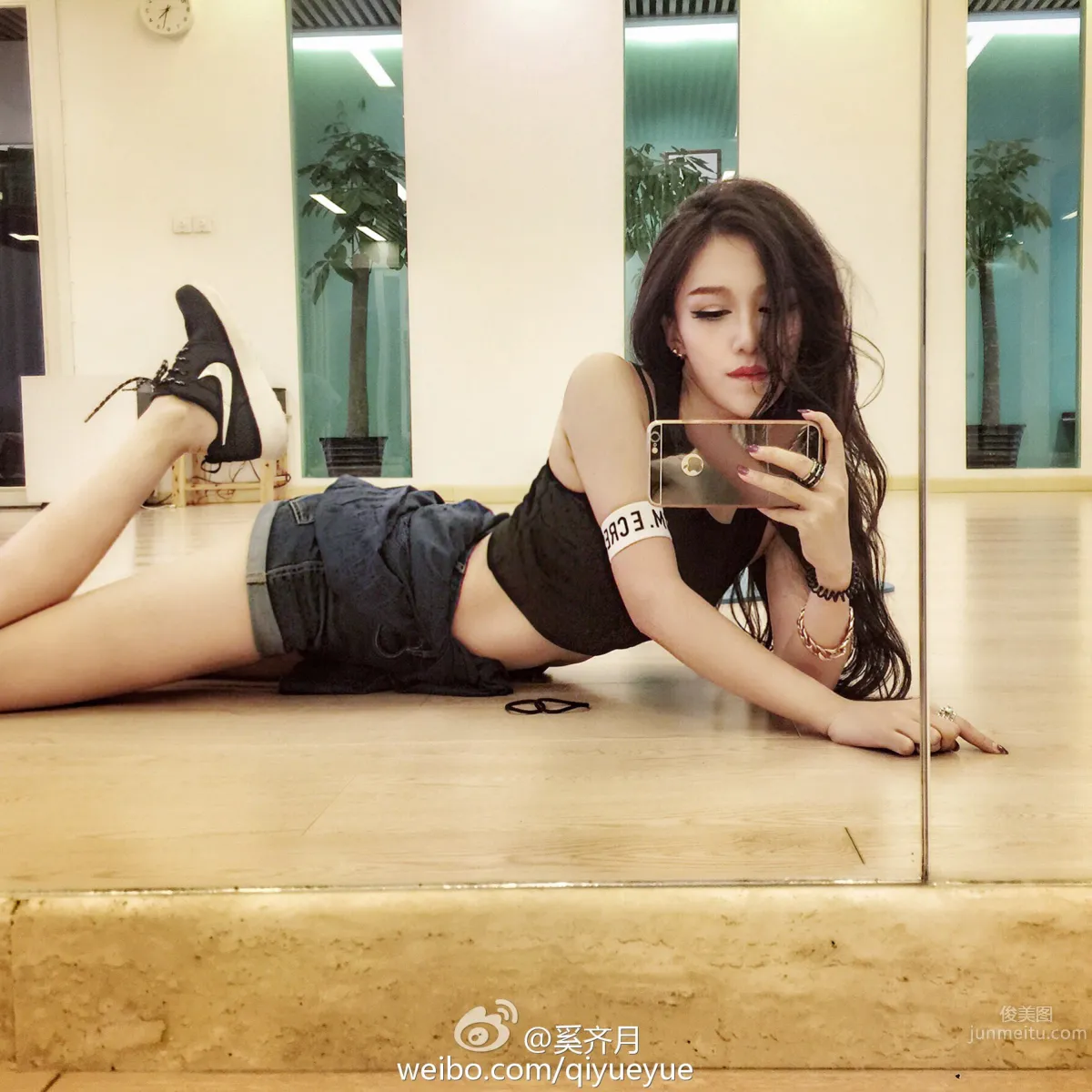 Xi Qiyue - Latin Goddess Massive Private Shoot photo 20