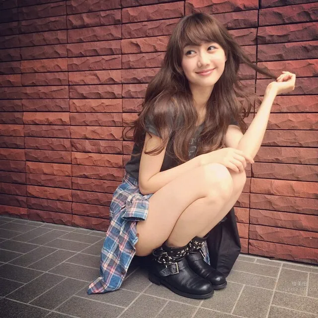 Shu Takada - Healing Fair-Skinned Beauty photo 8