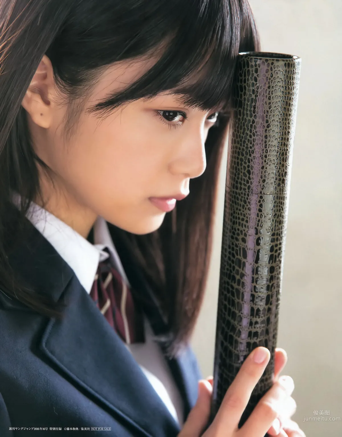 [Weekly Young Jump] 2016 No.16-17 深川麻衣 広瀬すず 麻亜里 渡邉幸愛_2