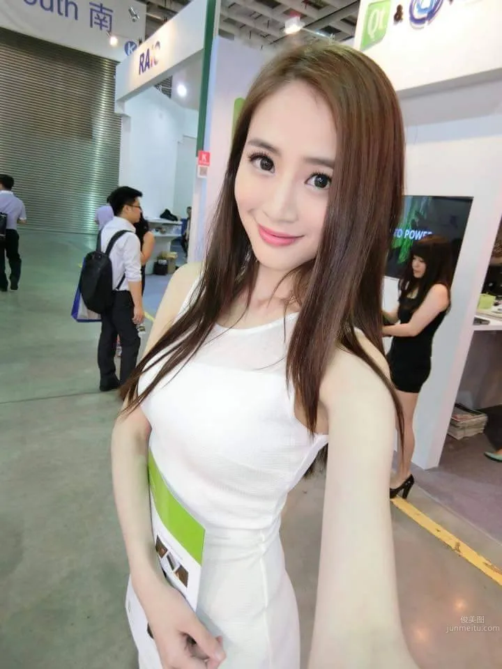 Qiu Liying: Ray photo 19