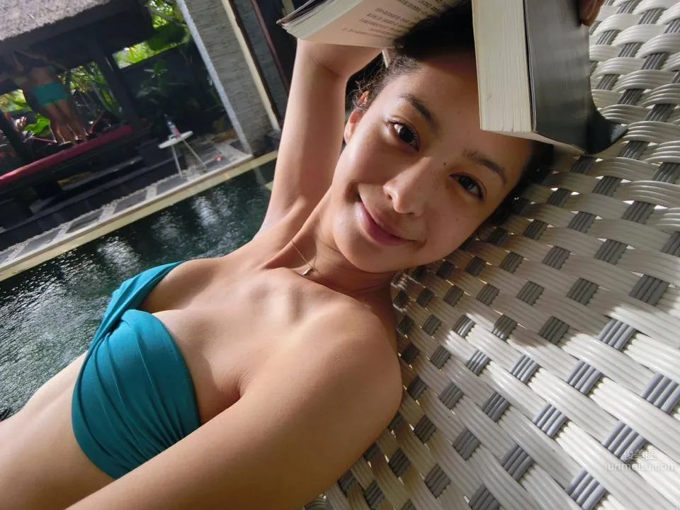 Christina Mok - Taiwanese-American Mixed-Race Model, National School Senior photo 3