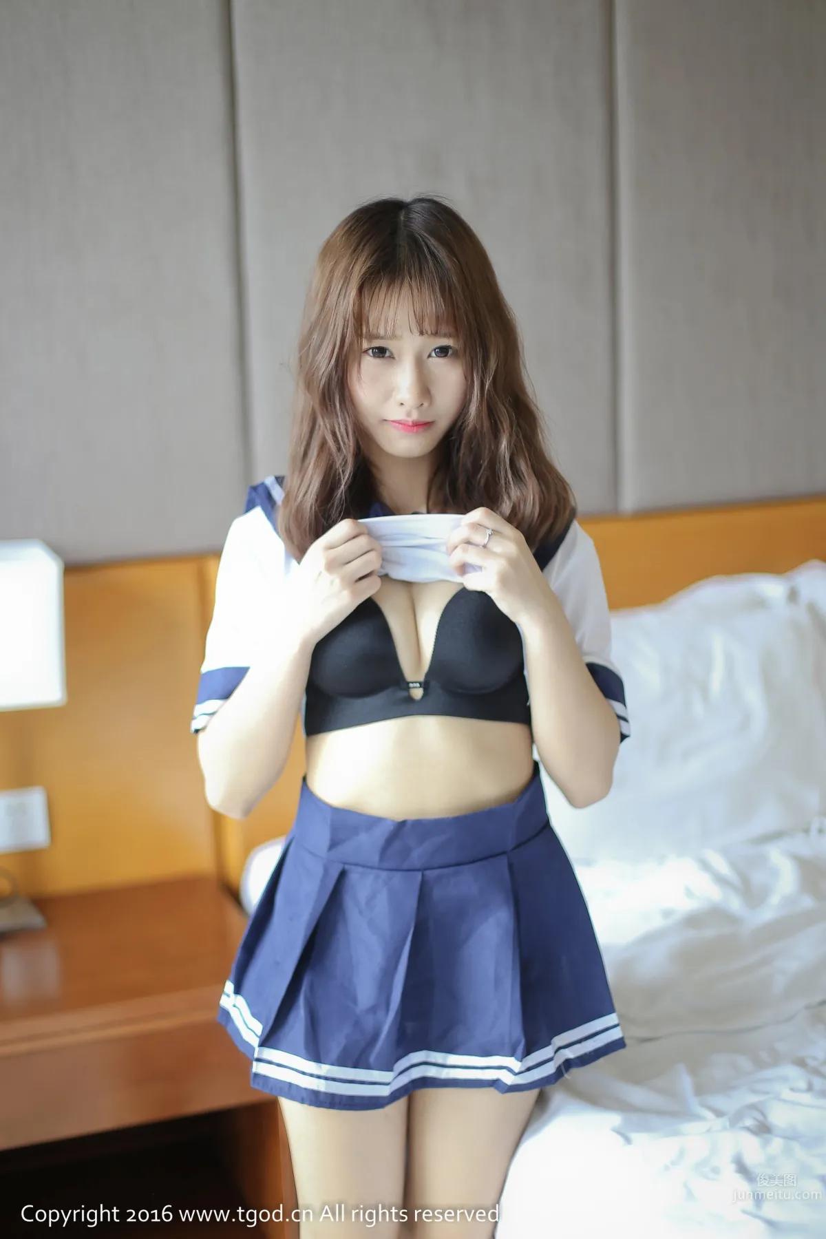 itt Nika - Playful and Cute Student Style photo 9