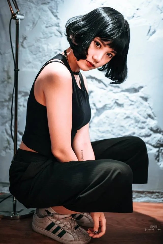Li You: Uriko photo 23