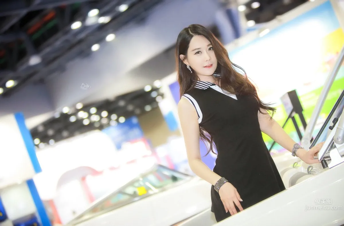 殷夏榮(은하영)- 南韓人氣車模美腿寫真 37
