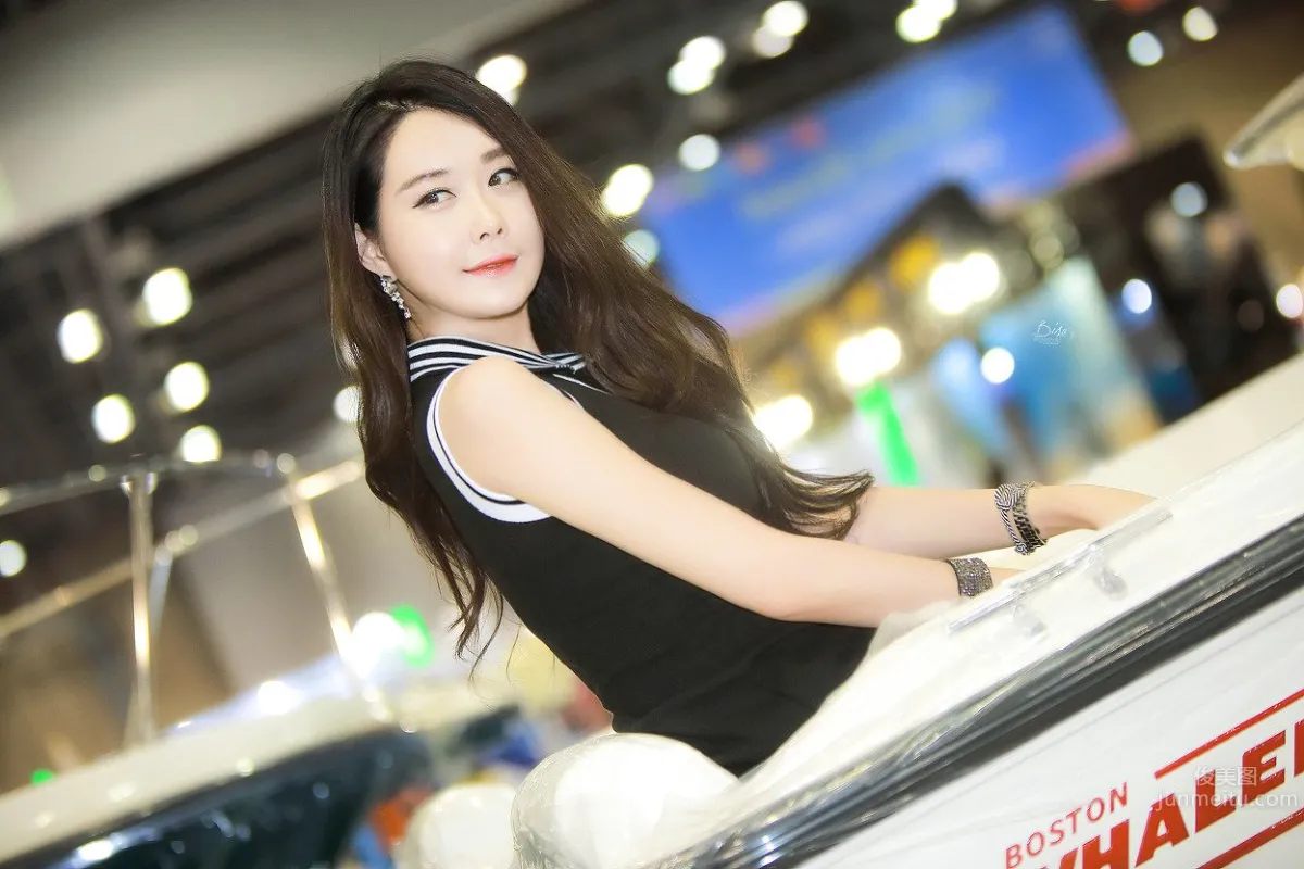 殷夏榮(은하영)- 南韓人氣車模美腿寫真 41