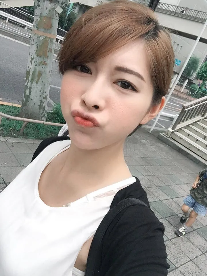 Candy Liao, Sweet Ice Beauty Who Loves Riding Heavy Motorcycles photo 11