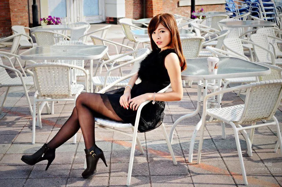 Candy Liao, Sweet Ice Beauty Who Loves Riding Heavy Motorcycles photo 31