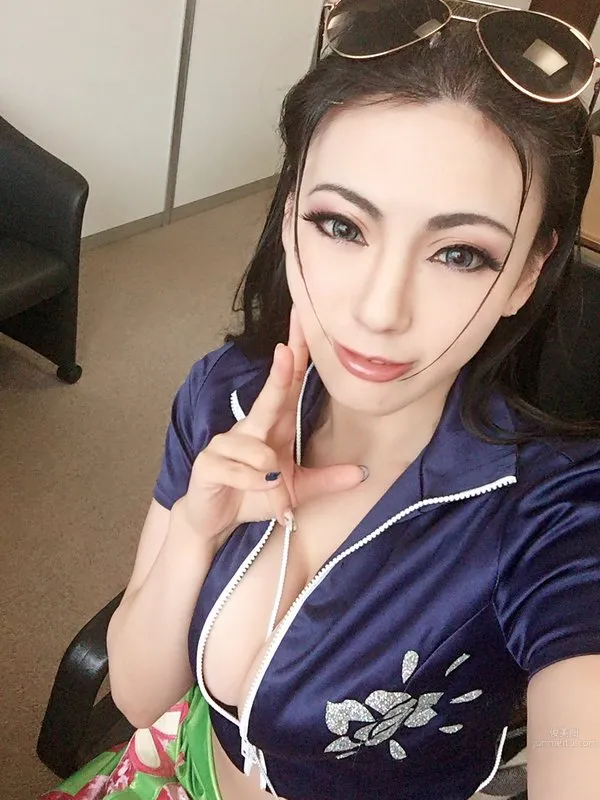 砂月馨- 高冷又有好身材的腐女Coser_0