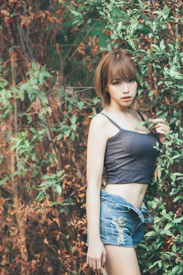 MayTal(Soraya Suttawas)- 身材爆好的開胸衣泰國美人 29