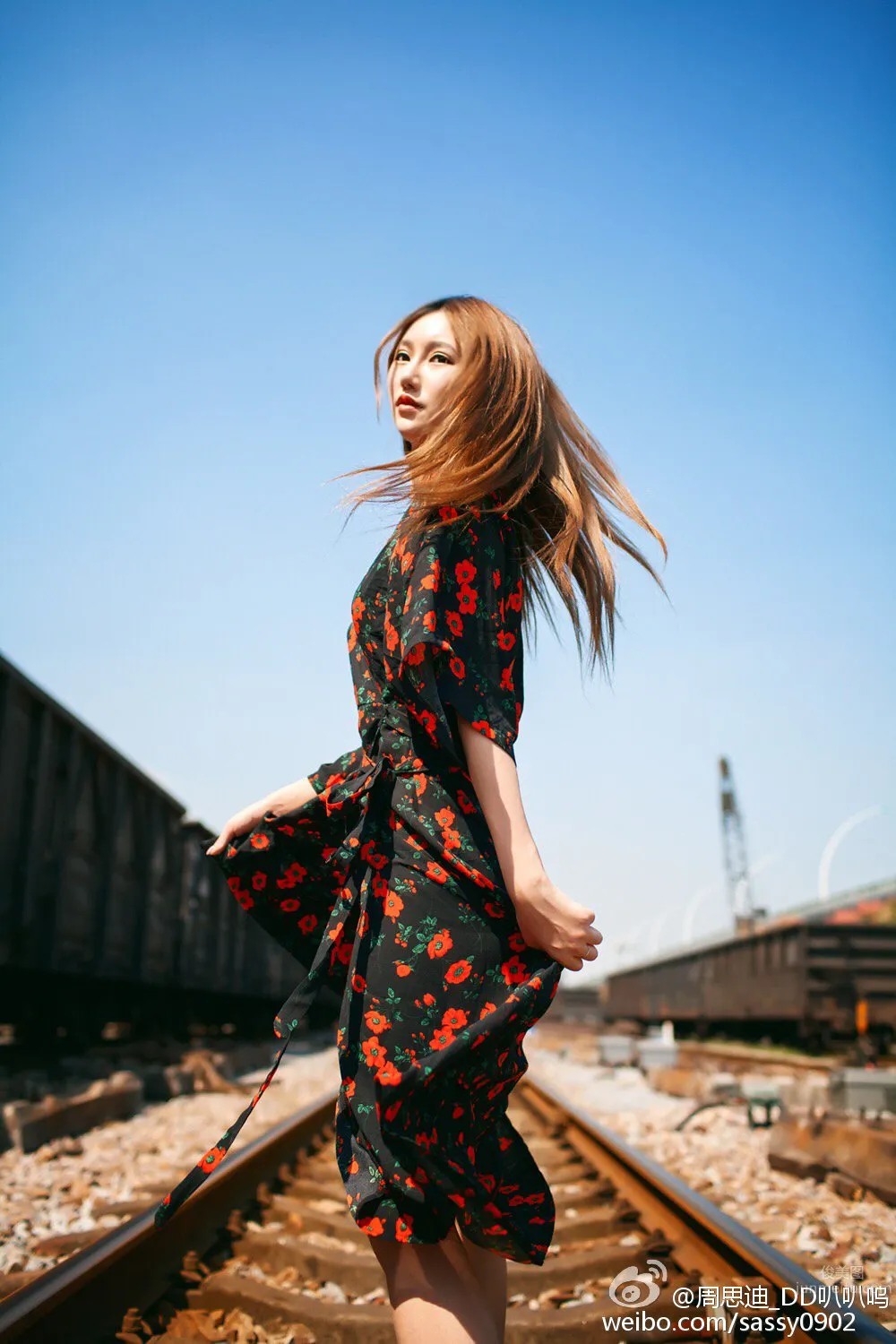 Zhou Sidi - Such a Sweet Tall Shanghai Beauty with Beautiful Legs, Professional Model photo 4